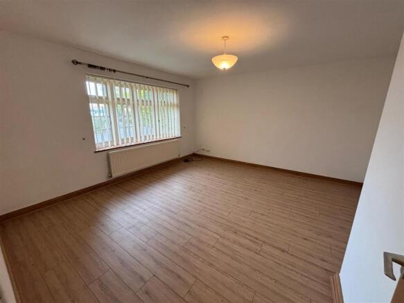 Reception 2 / Bedroom 4
