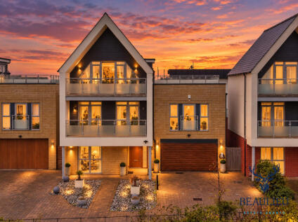 Gordon Carlton Gardens, Chelmsford, CM1 6