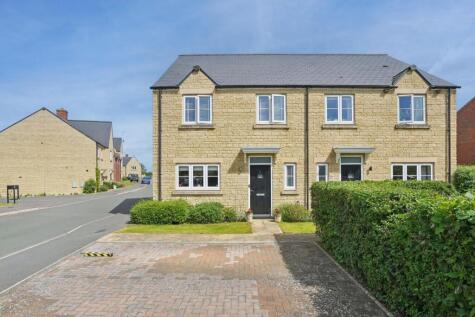 Shergold Road, Bampton, OX18