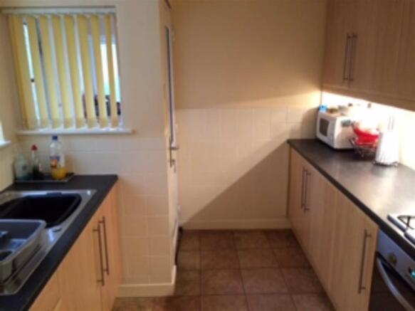 OFF-SHOT KITCHEN