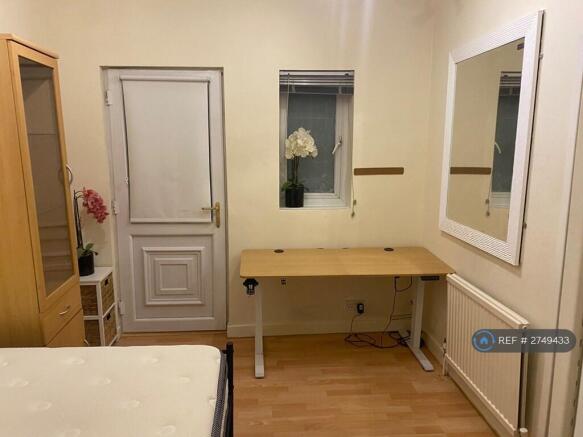 Desk, Mirror, Cabinet, Front Door