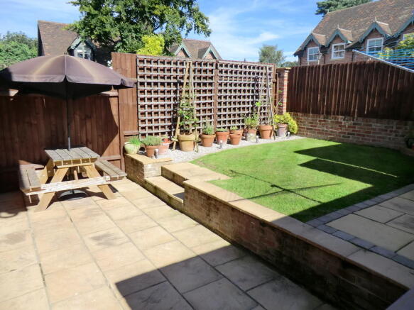 Photo 11