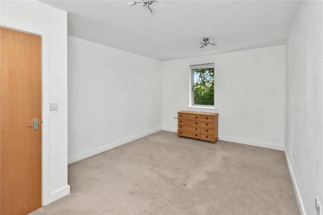 2 bed Apartment for sale Image 7