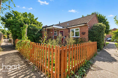 Chequers Close, Huntingdon