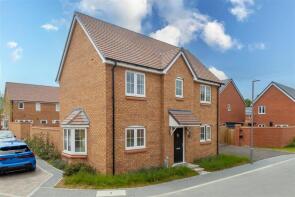 11, Buttercup Close, Greenleys, Milton Keynes MK12 6BT