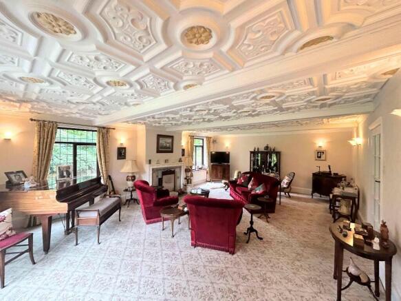 2 bed Detached for sale Image 4