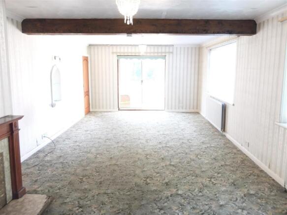 Dining Lounge