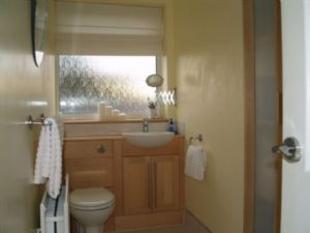 Kitchen Area 1