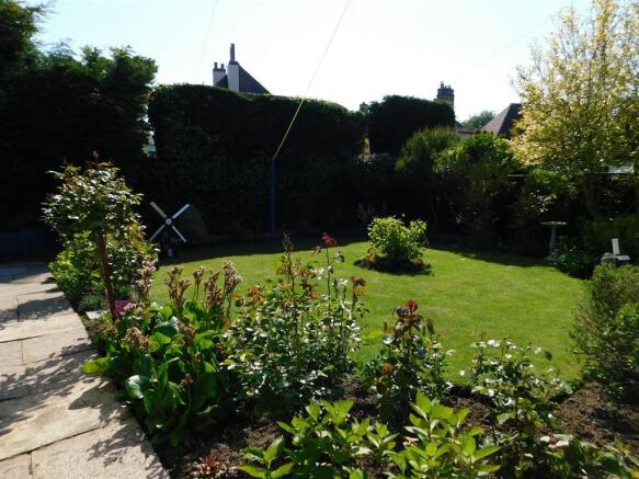 Garden 3