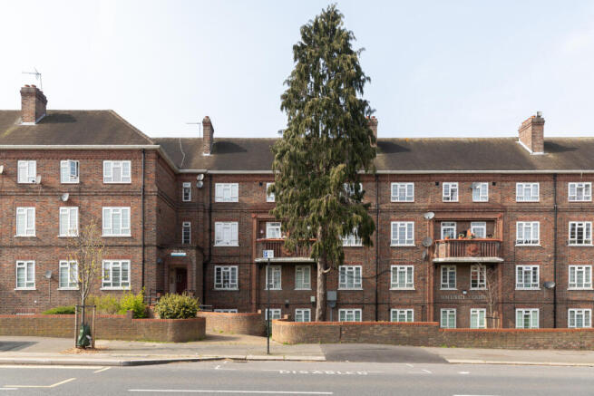 334732 - RF-26-HALLIWELL-COURT-SE22-002.jpg