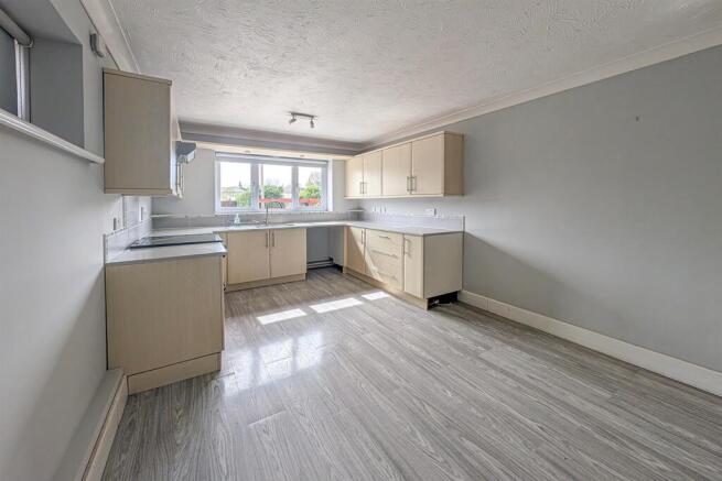 PXL_20260409_112243145 kit.jpg