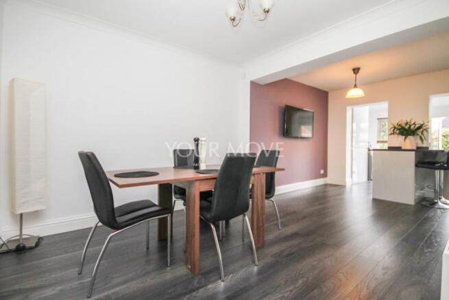 Open Plan Kitchen / Dining Room