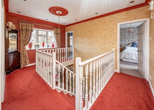 5 Springhill Park-landing.jpg