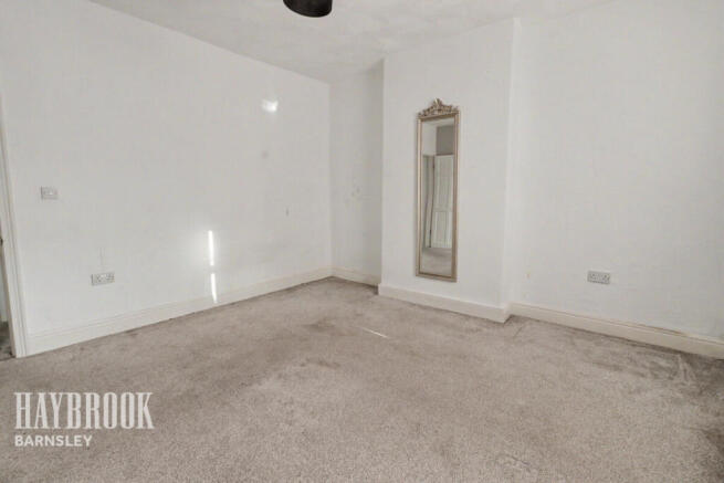 2 bed Terraced for sale Image 7