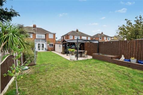 Lowther Grove, Garforth, Leeds, West Yorkshire