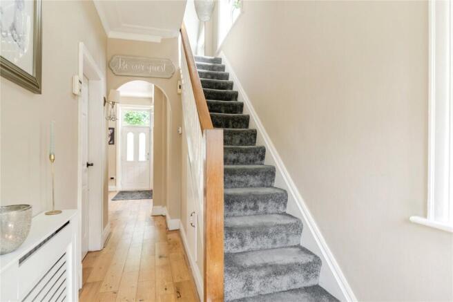 4 bed Semi-Detached for sale Image 3