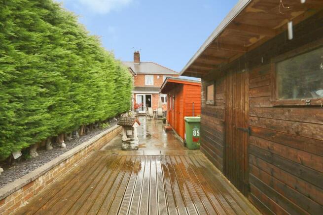 3 bed Semi-Detached for sale Image 11