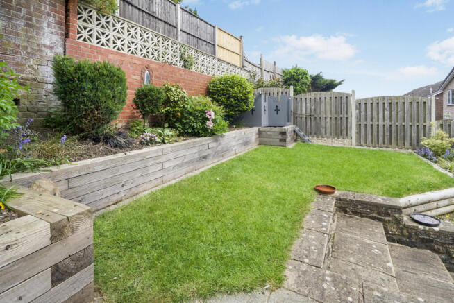 4 bed Detached for sale Image 8