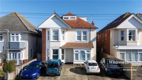 Pinecliffe Avenue, Bournemouth, Dorset, BH6