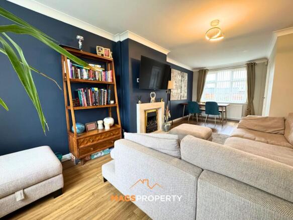 Living Room / Dining Area