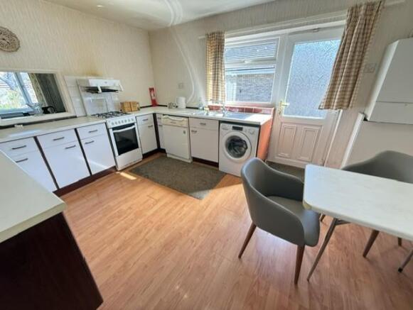 Breakfasting Kitchen