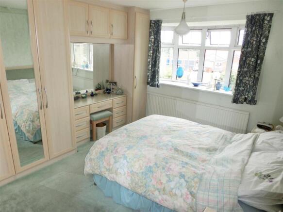 BEDROOM 1