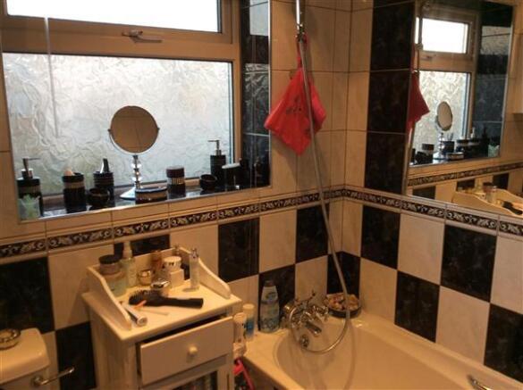 Bath / Shower room