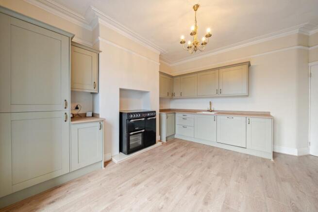 1438182-18-69e228ad00cd6