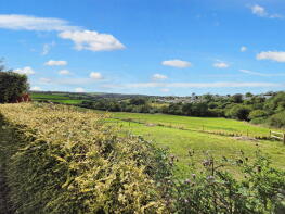 Meadow Vale, Greenslade Road, Totnes TQ9 7BP