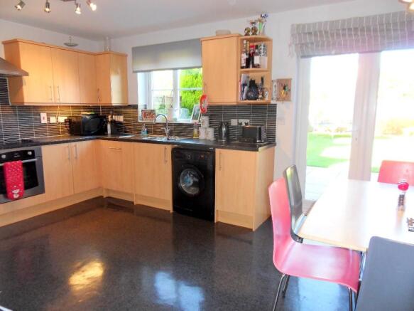 KITCHEN/DINER
