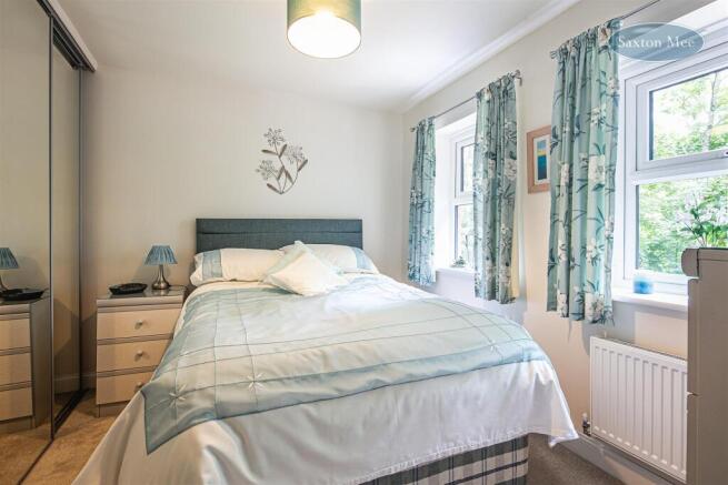 3 bed Town House for sale Image 7