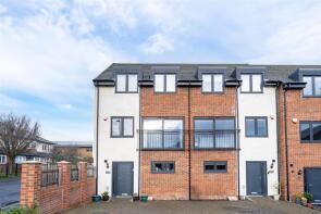 30, Collingwood Gardens, North Shields NE30 1AS