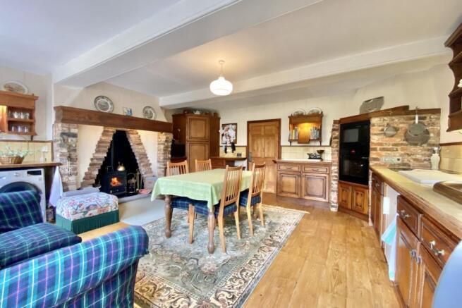 Kitchen/Breakfast
