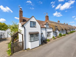 Maypole Cottage, Main Street, Offenham WR11 8RX