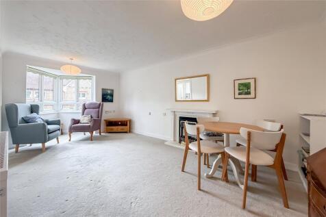 Hatfield Road, St. Albans, Hertfordshire, AL1