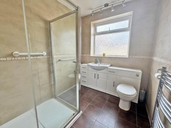 2 bed Semi-Detached Bungalow for sale Image 7