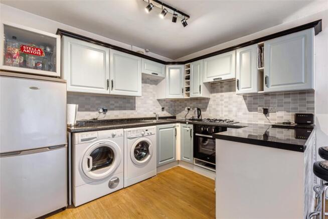 Lounge/Kitchen