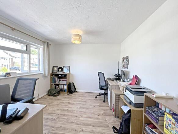Bedroom 2 (Double)
