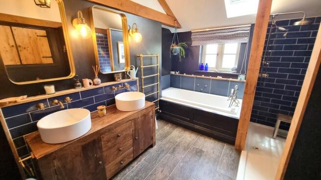 ensuite bathroom