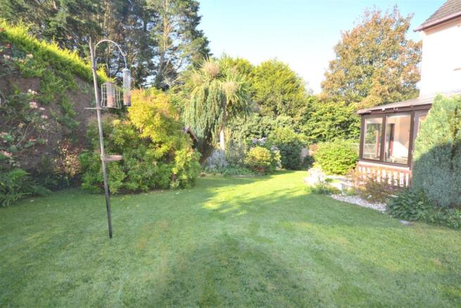 Back garden.JPG