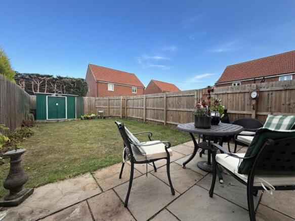 3 bed Semi-Detached for sale Image 11