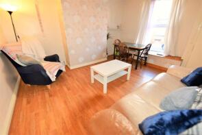 49, Harold View, Hyde Park, Leeds LS6 1PP