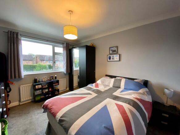 St Anne's Road - Bed