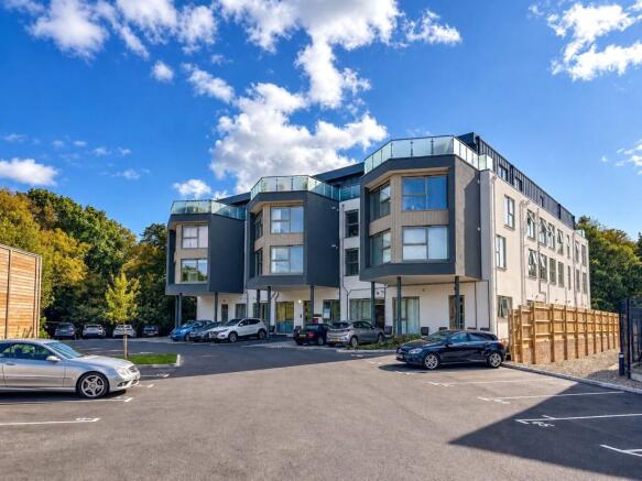 1-bed flat on Somerford Road, Christchurch, Dorset, BH23, £175,000