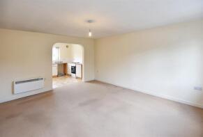 22, Otter Springs, Gillingham SP8 4GX