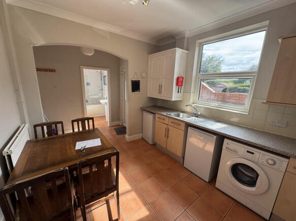 20250829_12435017...