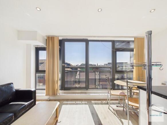 CAM03394G0-PR0488...