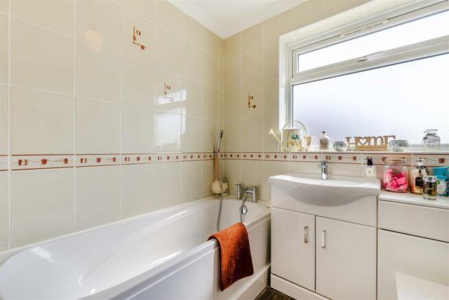 8615572-interior19.jpg