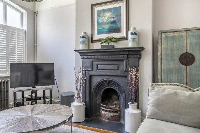2 bed Terraced to rent Image 10