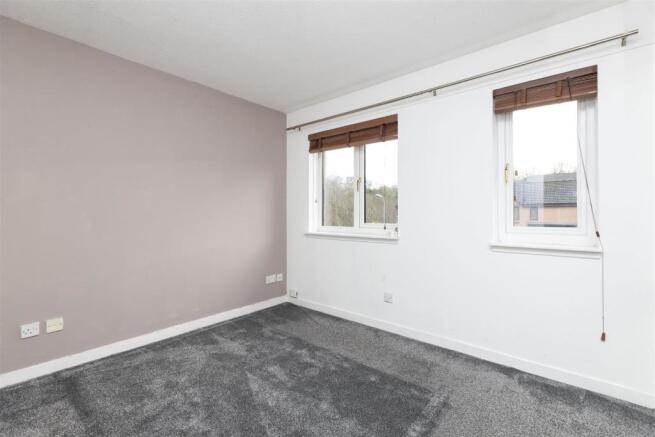 3_GLENVIEW_KIRKINTILLOCH_001.JPG